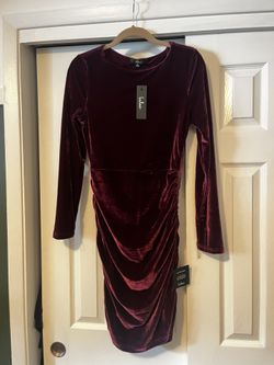NWTO - Lulus Maroon Velvet Dress (medium)