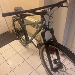 Marin  Mountain Bike