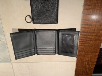 Leather ladies wallet and change holder