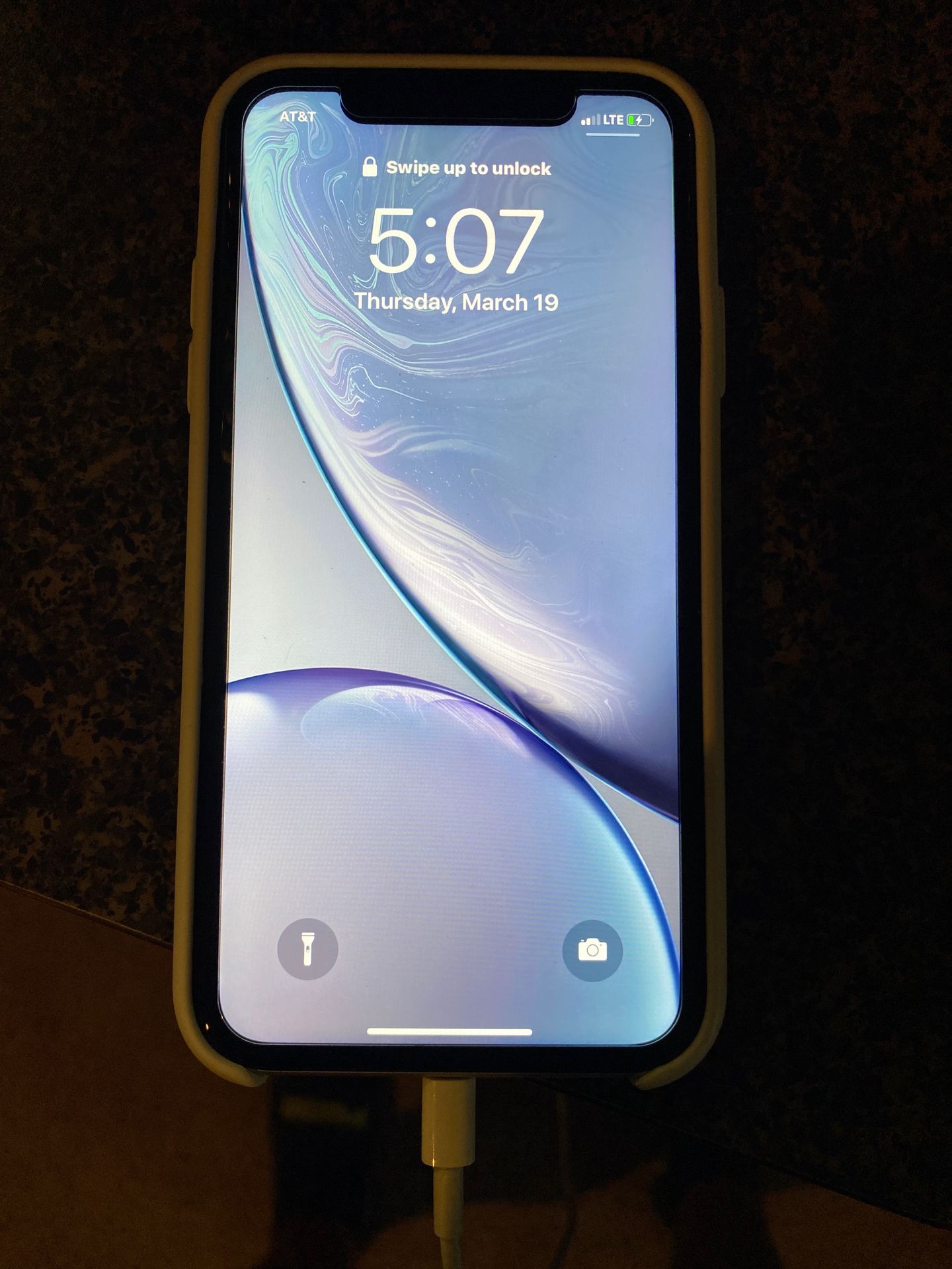 iPhone XR AT&T 64gb