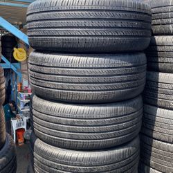 255/50R20 Marca Hankook En Perfectas Condiciónes De Vida