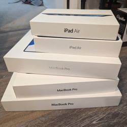 Apple Boxes 