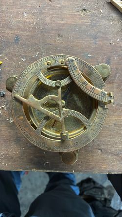 West London sundial