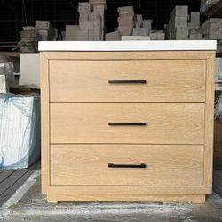 36” Bathroom Vanity In White Oak Color