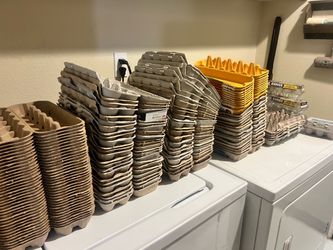 Large Lot of 100+ Egg Cartons