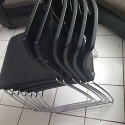 Office Chairs 