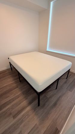FREE Queen Mattress & Bed Frame — Pickup tomorrow 09/28 (Mon)