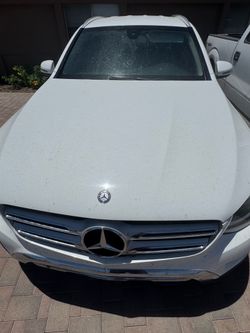 2016 Mercedes-Benz GLC