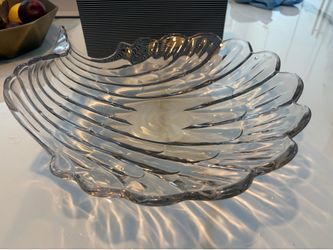 Mikasa Shell Crystal Serving Dish