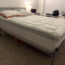 Full Size Mattress with Metal Frame