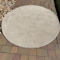 Carpet bound 5ft round