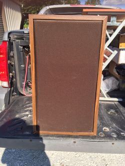 Stereo speaker