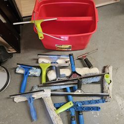 Commercial Cleaning Equipment 