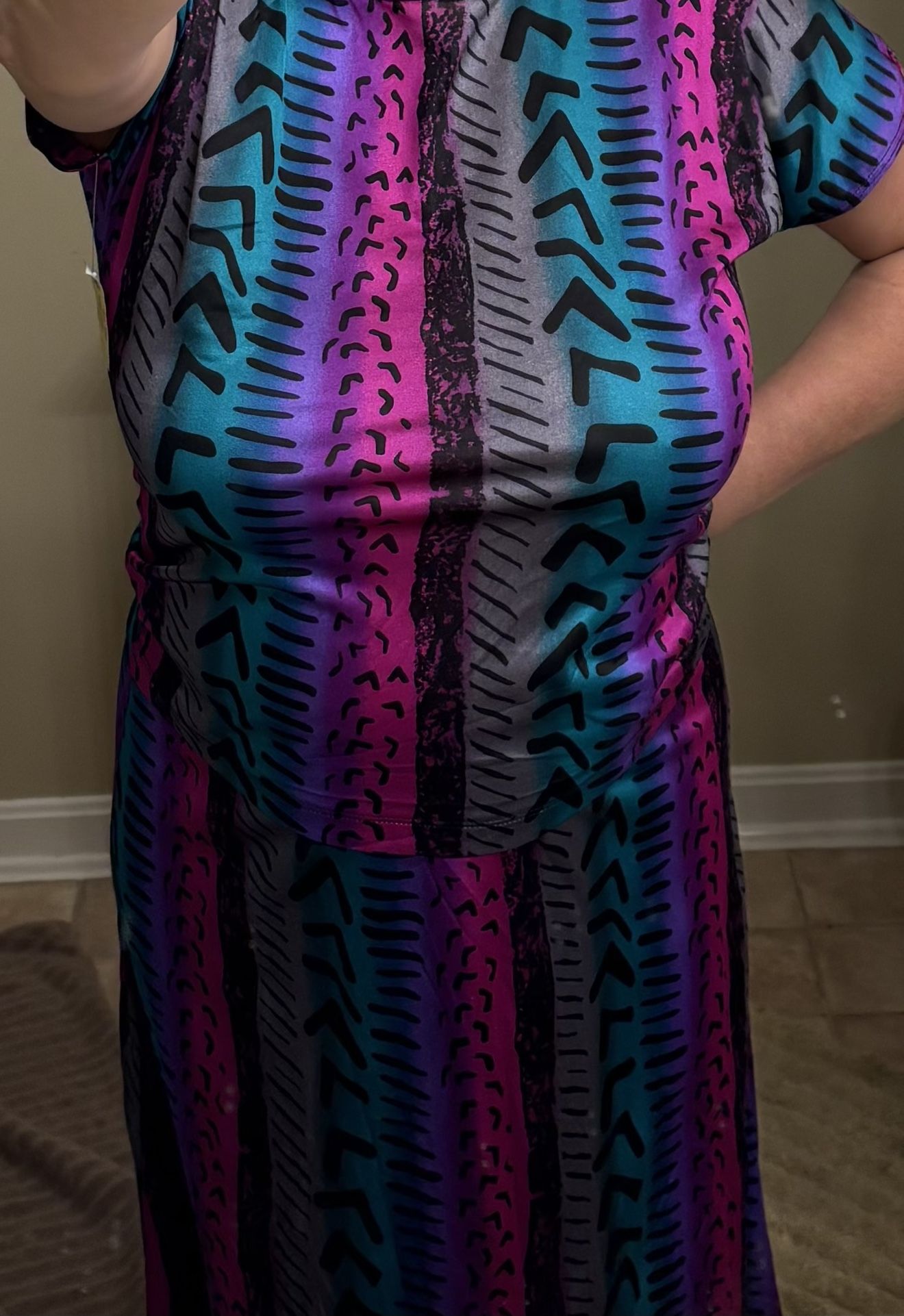  Danskin Activewear Casual Top and Skirt Set Vibrant Colorful Silky Soft Size L