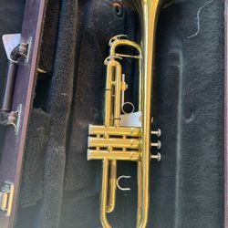 Yamaha Trumpet YTR 2335