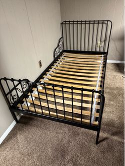 Twin Bedframe