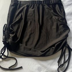 Women’s Black Size Medium Mini Party Skirt 