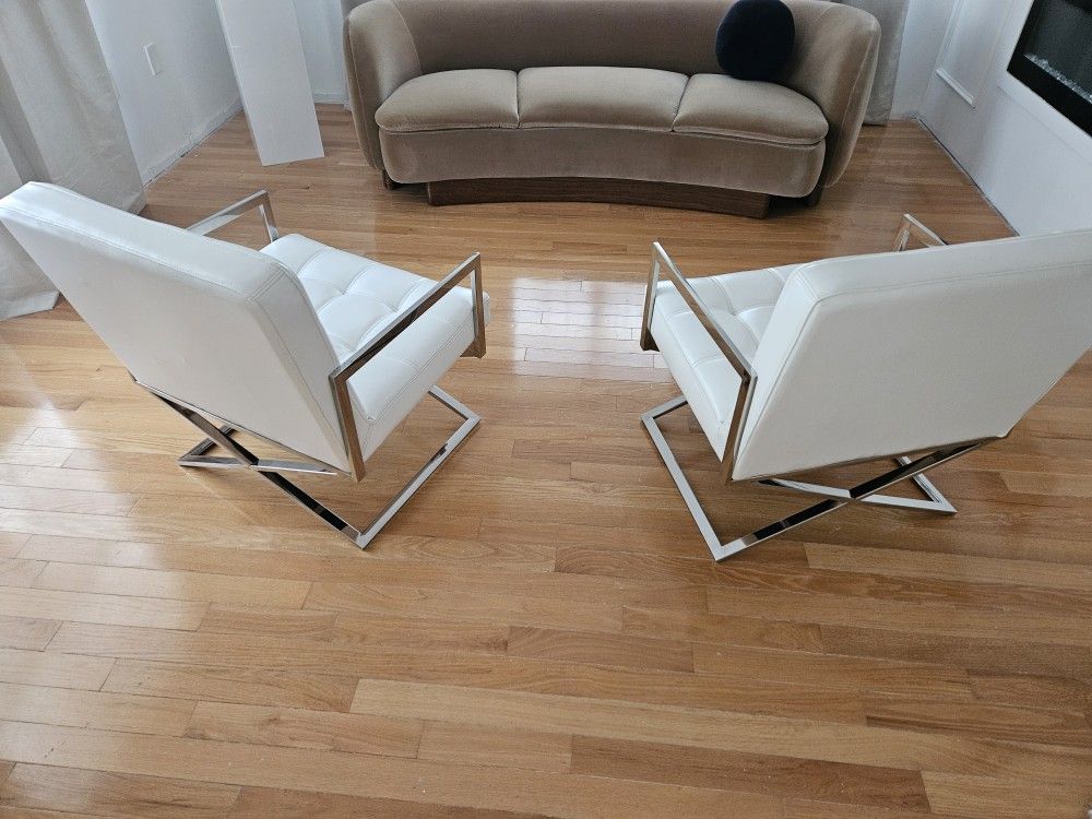 Accent Leather Chairs