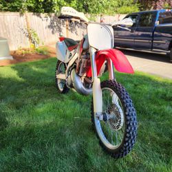 Honda CR250R Great Condition, Trades Considered 