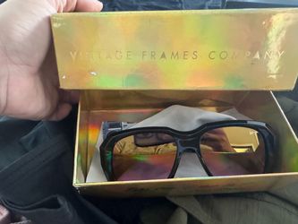 Vintage Frames Company Sunglasses with Box