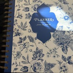 A Cute Floral Planner