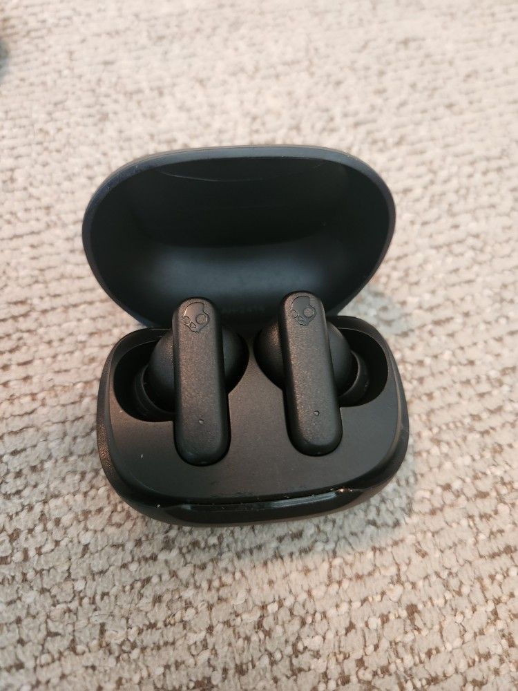 Skullcandy Earbuds