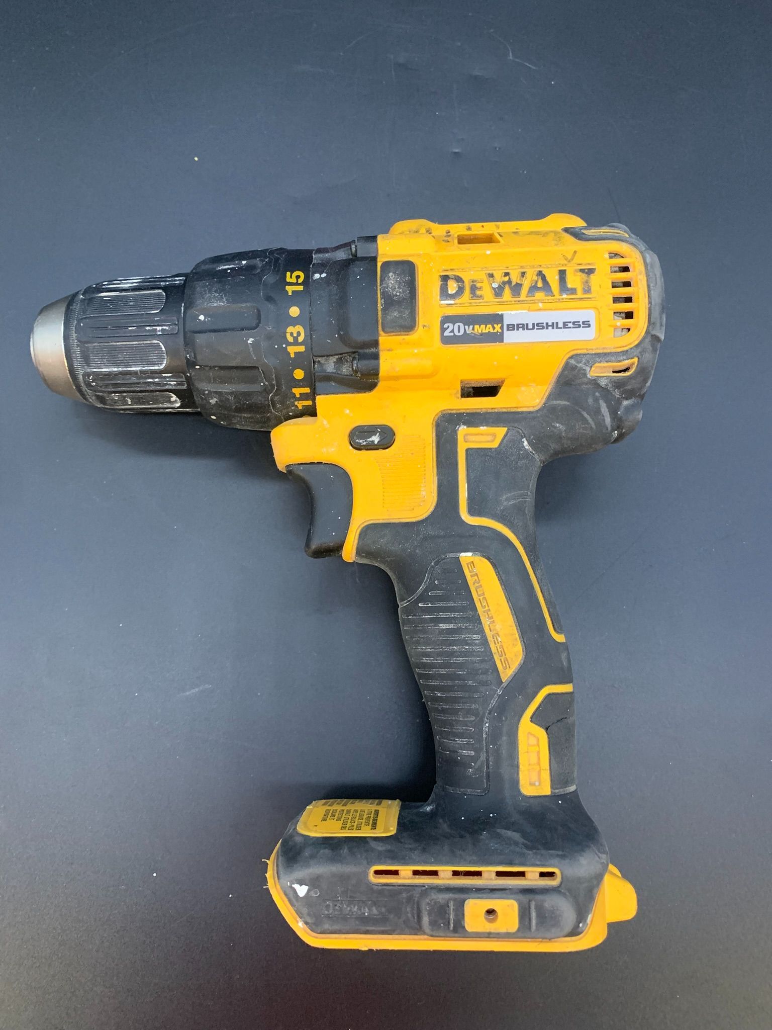 DEWALT 20V DRILL TOOL ONLY #34274