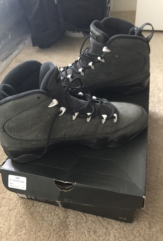 Retro 9 gray 10,5