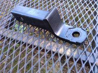 Hitch insert