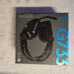 Lights peed Wireless RGB Gaming Headset