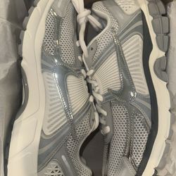 Men’s Vomero 10.5 Brand New 