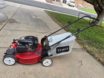 Toro Recycler Self Propelled Mower, Lawnmower