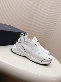 Di,or shoes
