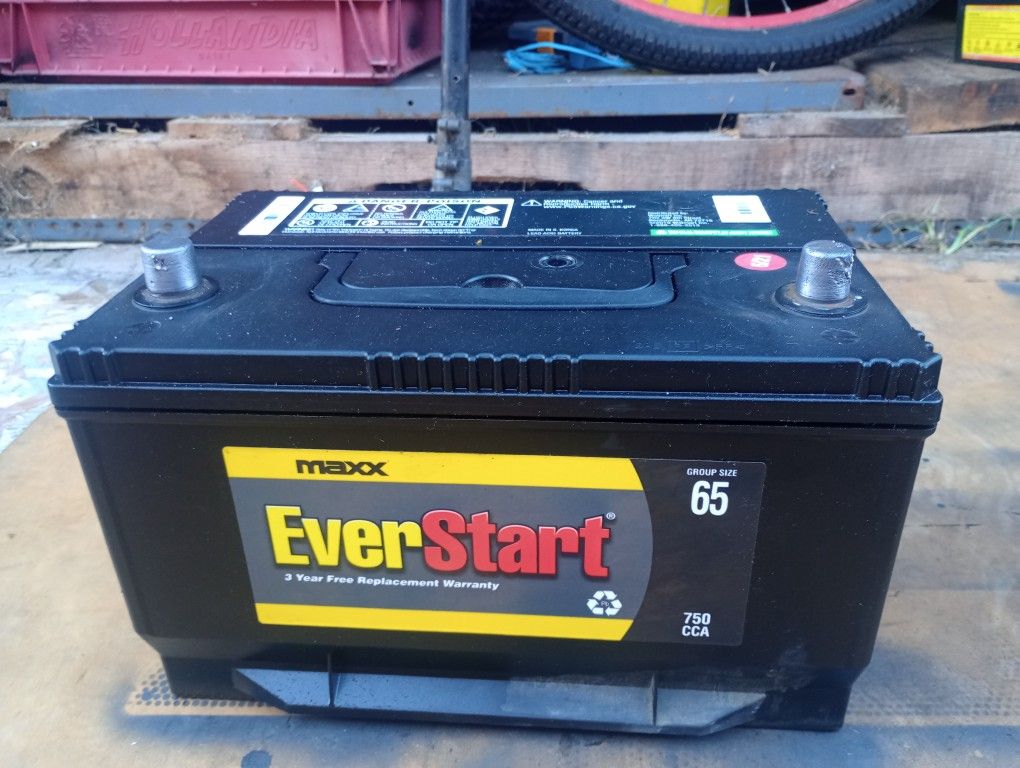 Bateria Para Carro En Buena Condisiones