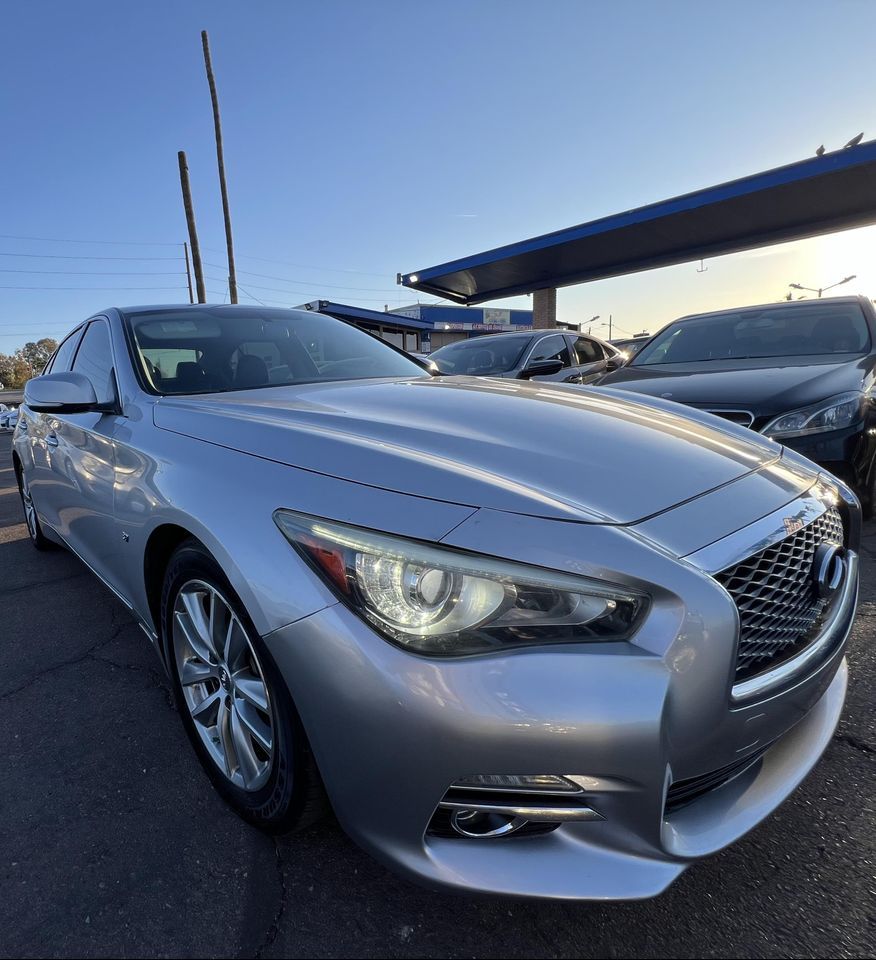 2015 INFINITI Q50 for Sale in Glendale, AZ - OfferUp
