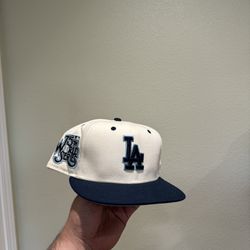 La Dodgers Fitted