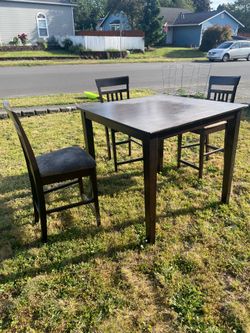 Bar height table