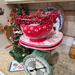 Snowflake PB Christmas square plates and bowl cookie platter