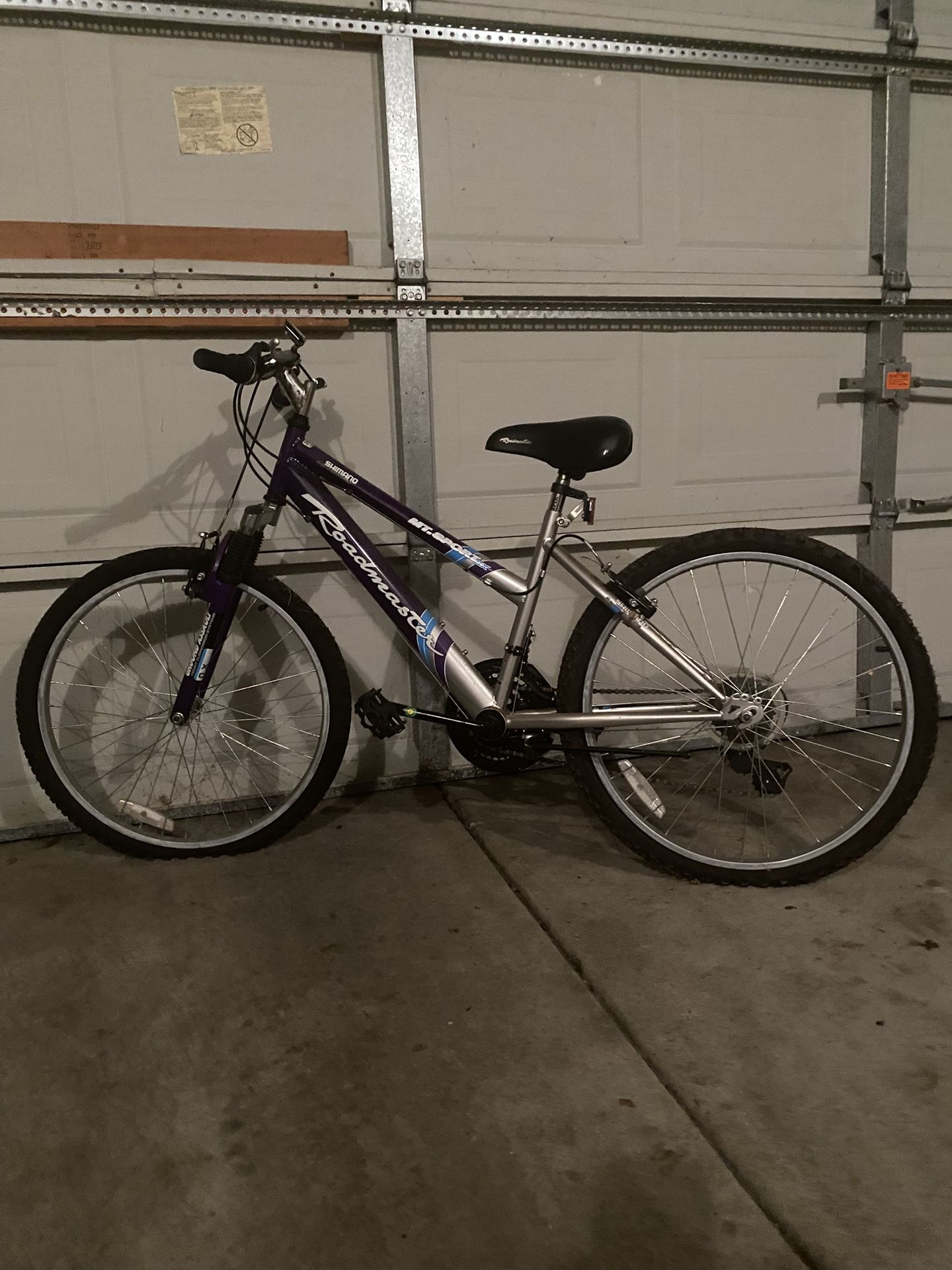 RoadMaster Mt. Sport SX Bike