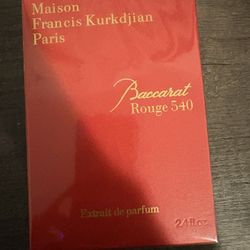 Baccarat Cologne 