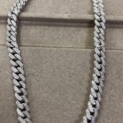 Gold Diamond Cuban Chain 