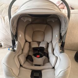 Nuna Infant Car seat Pipa Rx