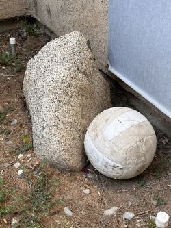 Large Boulders For Landscape