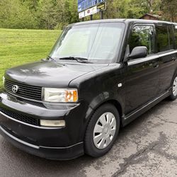 2005 Scion xB