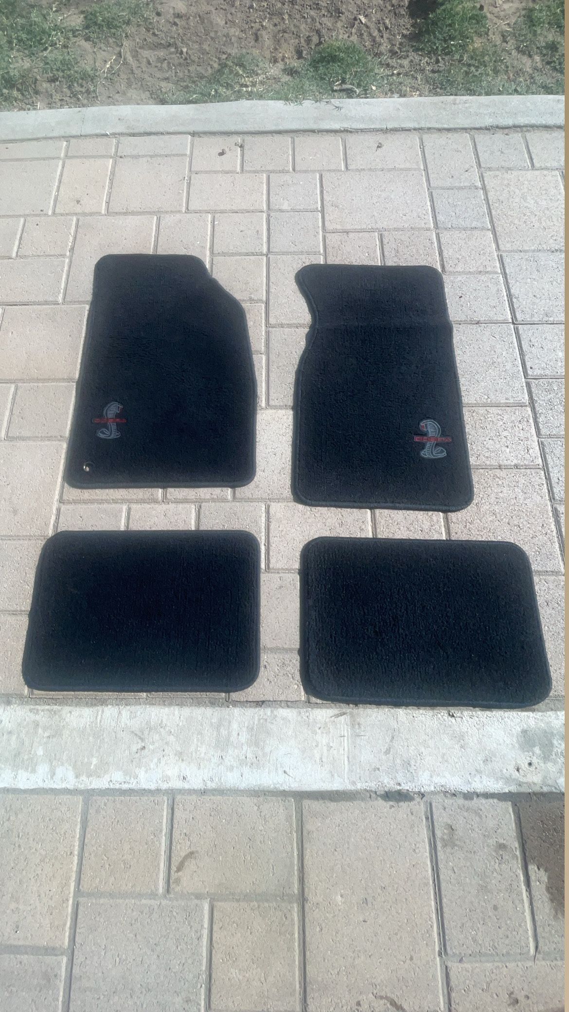 mustang floor mats 