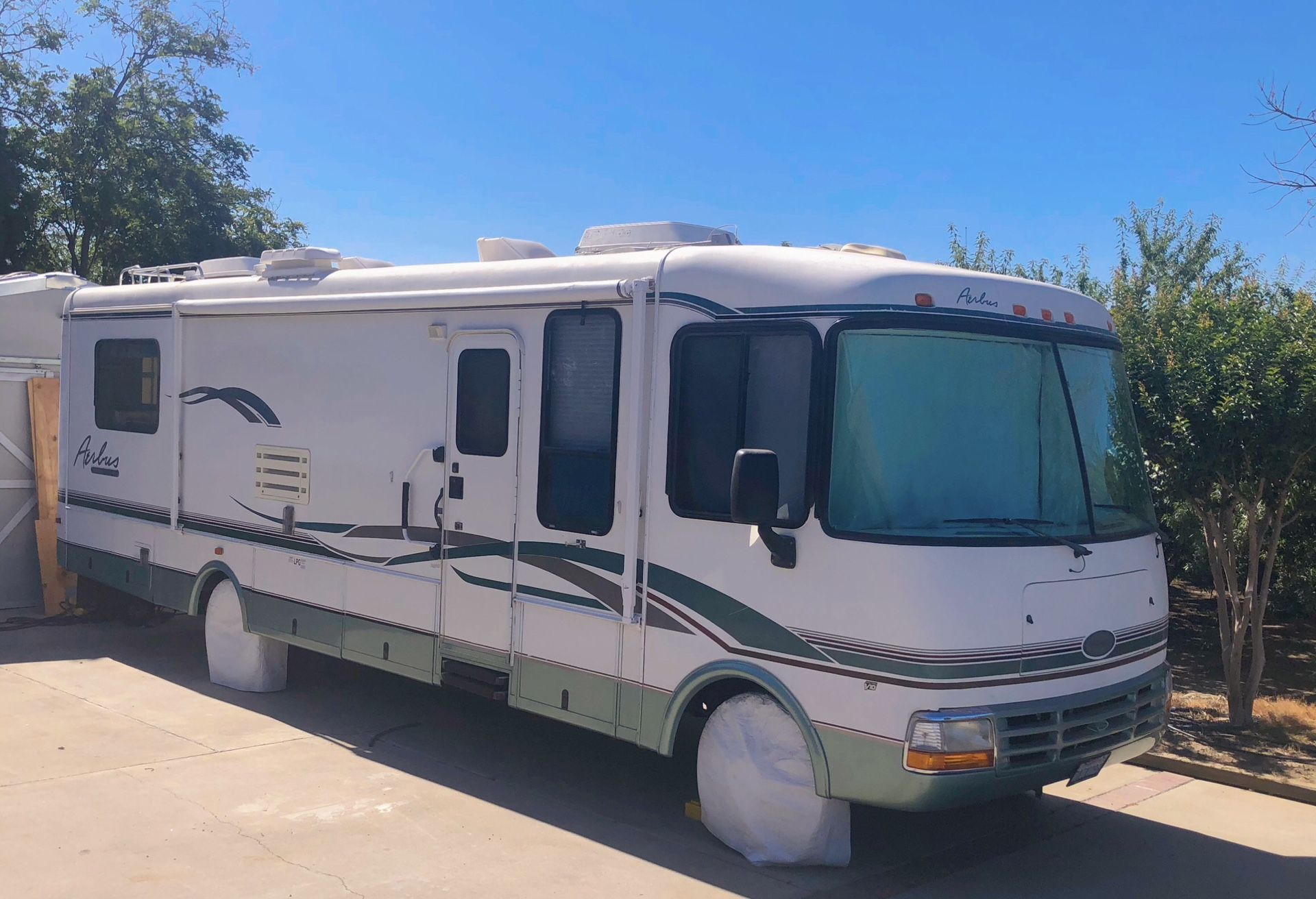Motor Home Airbus Rexhall