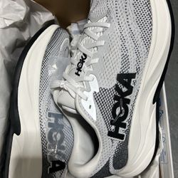 Hoka Rincon 4 Black/White Size 13 Mens New 