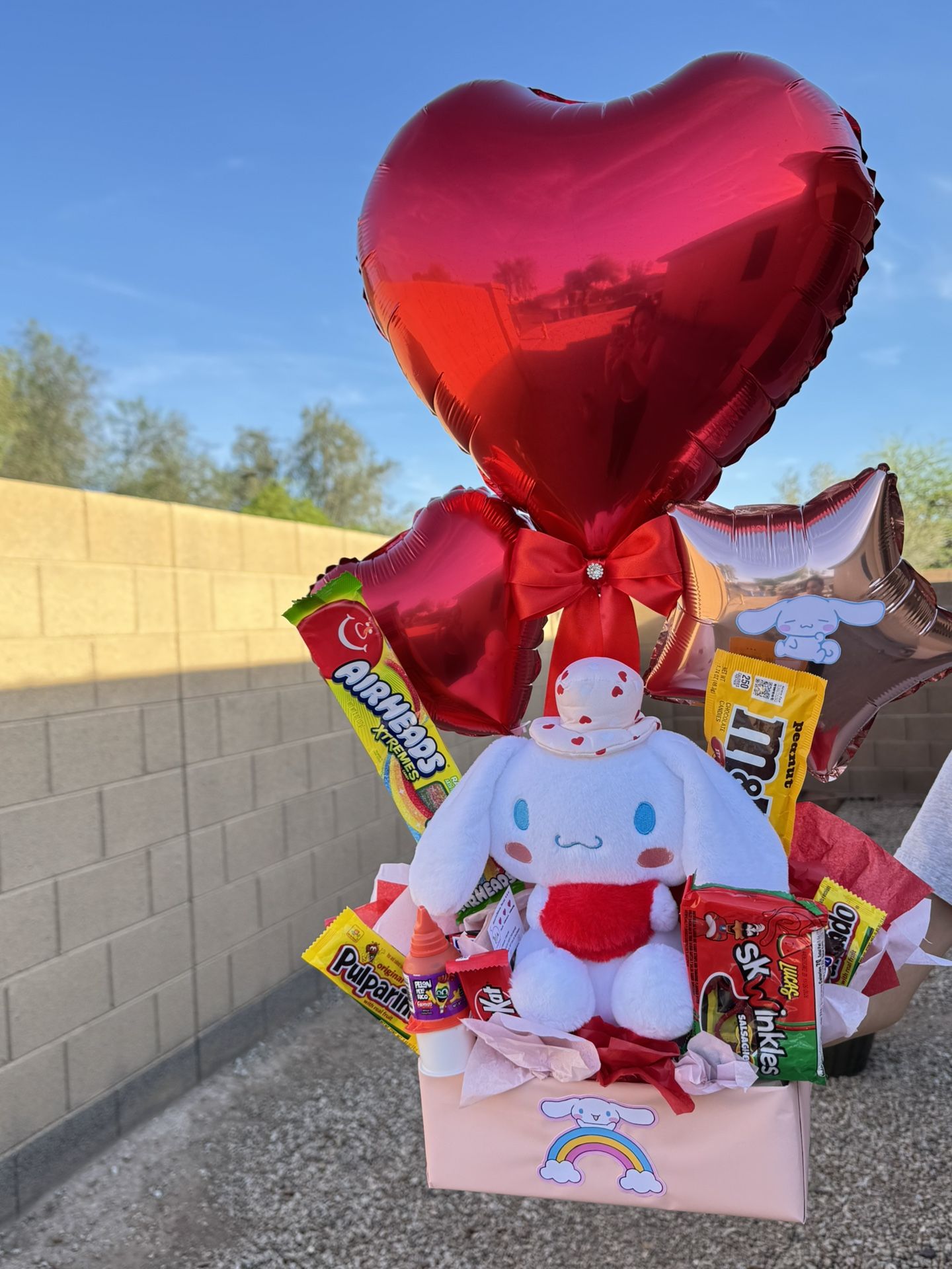 Graduation Birthday Gift Cinamonroll Hello Kitty Balloon Candy Bouquet