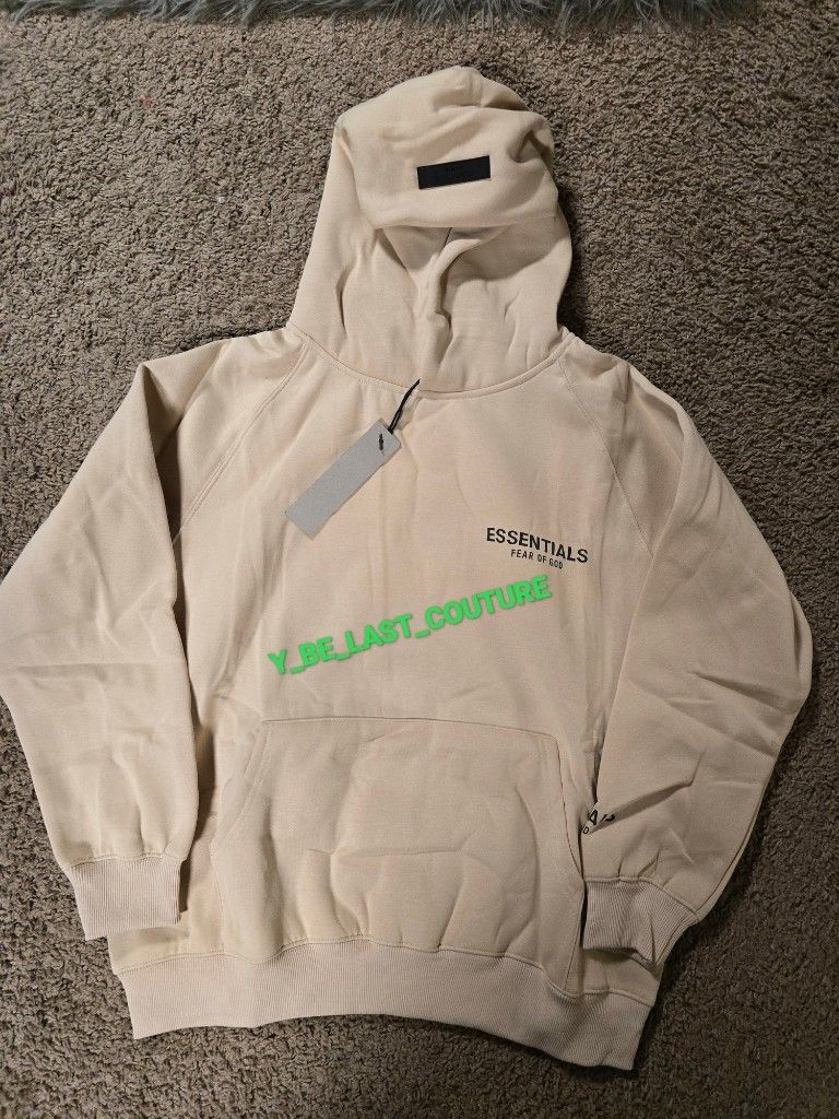 ESSENTIALS HOODIE