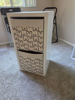 White Storage Shelf Unit with Cat Print Storage Bins